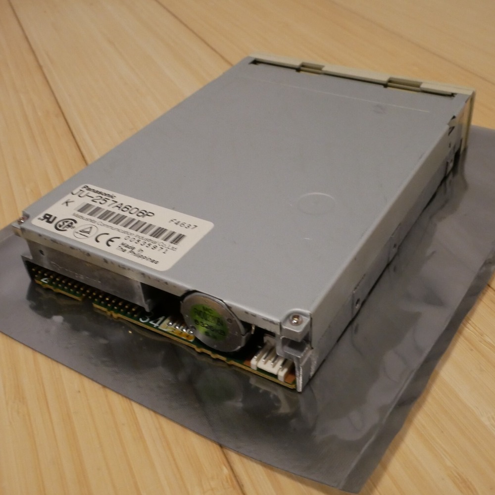 Panasonic JU-257A606P 1.44MB Floppy Disk Drive 3.5 inch Internal FDD Tested - 11 - Picture 3 of 8